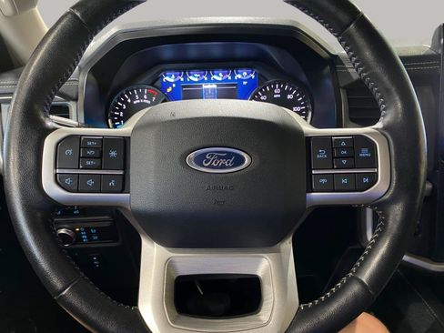 Used 2022 Ford Expedition XLT AWD/4WD image 13