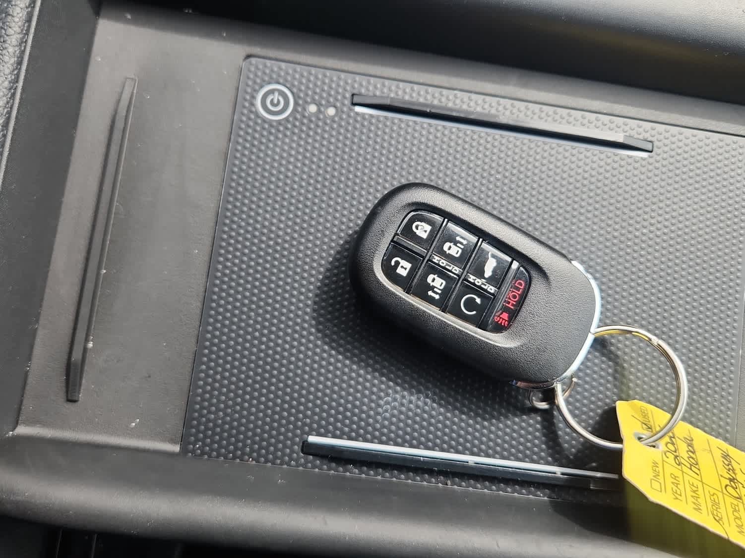 Used 2025 Honda Odyssey Touring image 16