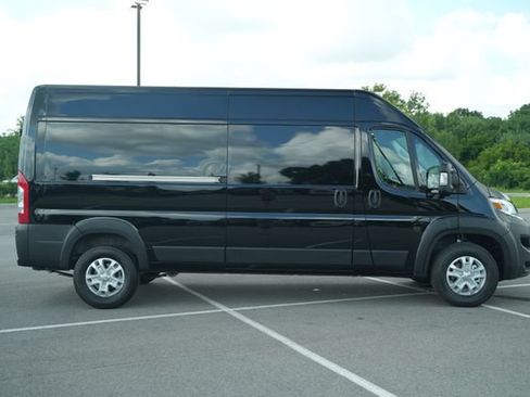 New 2026 RAM ProMaster 2500 w/ Quick Order Package 22G SLT FWD image 8