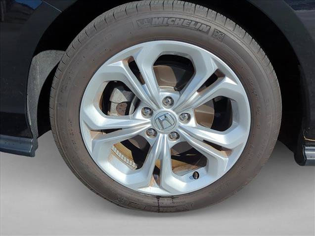 Used 2025 Honda Accord LX image 9