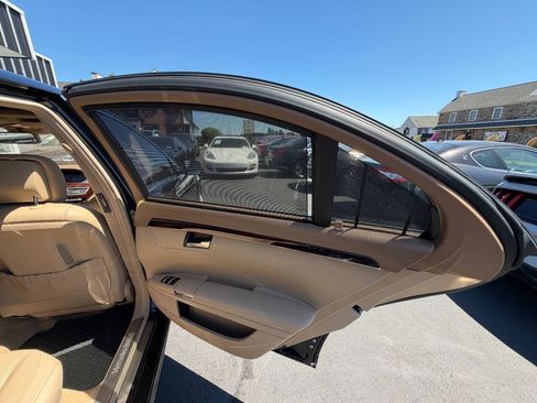 Used 2012 Mercedes-Benz S 550 4MATIC image 31