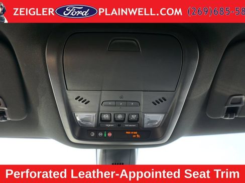 Used 2024 Buick Enclave Essence w/ Experience Buick Package AWD/4WD image 32