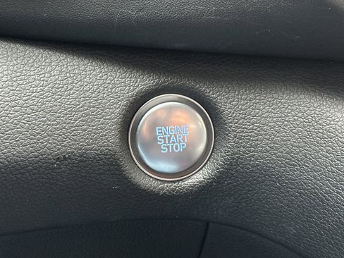 Used 2023 Hyundai Santa Fe SEL image 23