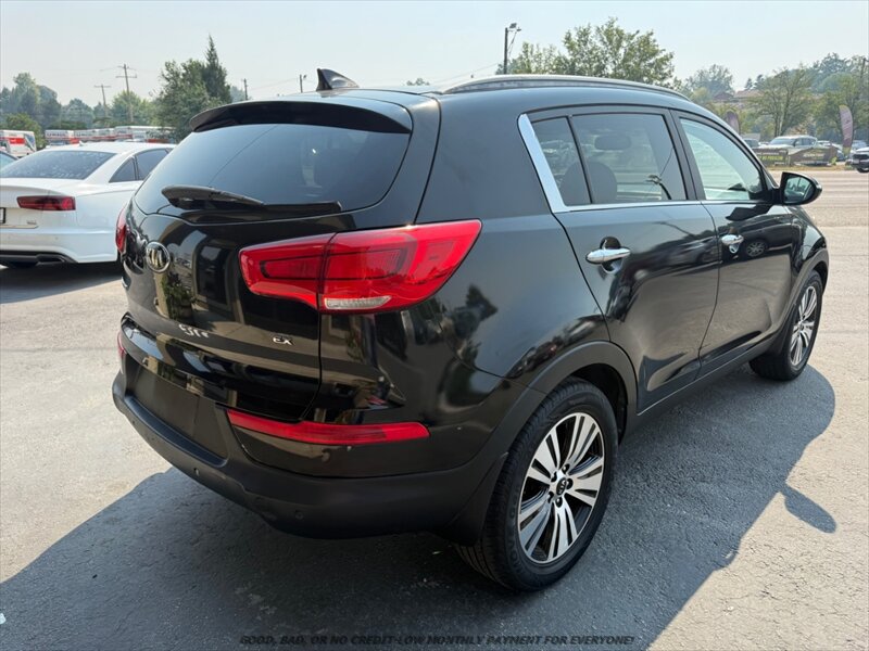Used 2016 Kia Sportage EX w/ EX Premium Package AWD/4WD image 7