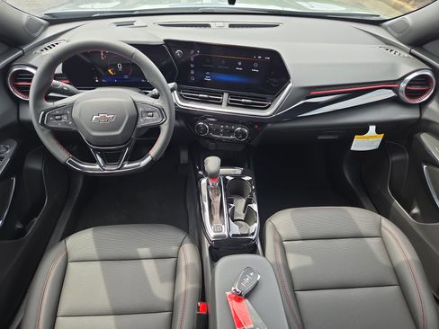 New 2026 Chevrolet Trax RS w/ Driver Confidence Package FWD image 20