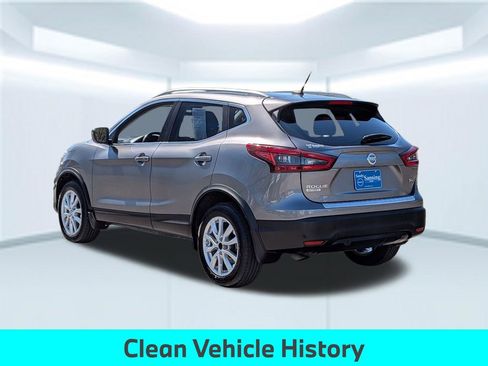 Used 2022 Nissan Rogue Sport SV FWD image 5