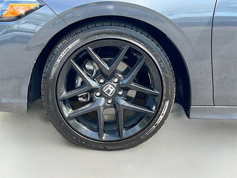 Used 2023 Honda Civic Sport image 22