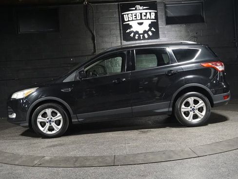 Used 2014 Ford Escape SE w/ Equipment Group 201A AWD/4WD image 2