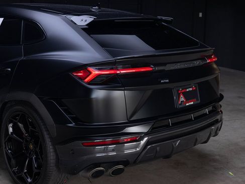 Used 2024 Lamborghini Urus Performante AWD/4WD image 20