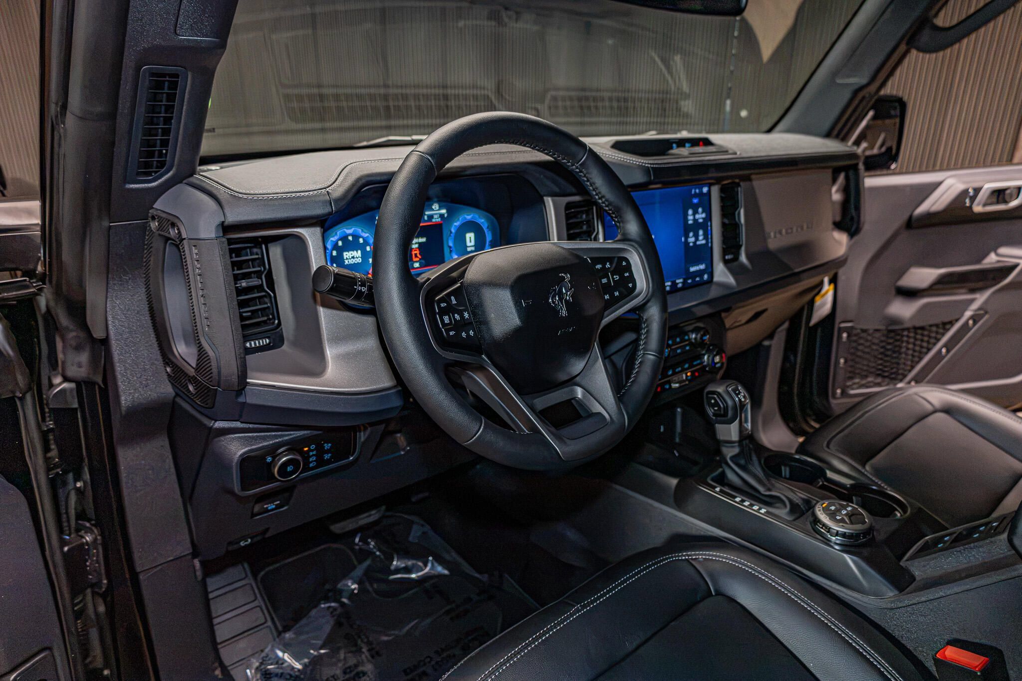 Used 2026 Ford Bronco Outer Banks AWD/4WD image 13