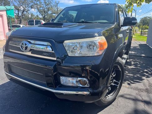 Used 2013 Toyota 4Runner SR5 RWD image 12
