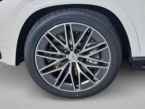 New 2026 Mercedes-Benz GLE 53 AMG 4MATIC Coupe image 10