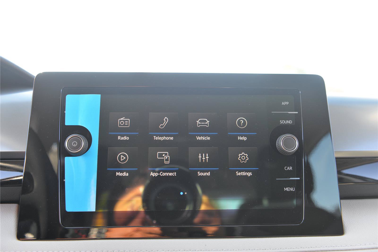 New 2027 Volkswagen Jetta SE FWD image 26