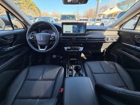 New 2026 Lincoln Corsair Reserve image 10