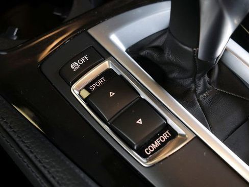 Used 2014 BMW 550i Sedan image 24