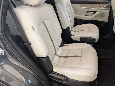 Used 2024 MAZDA CX-90 Plug-In Hybrid w/ Premium Plus AWD/4WD image 21