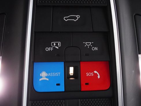 Used 2022 Jeep Grand Cherokee L Limited w/ Black Appearance Package image 25