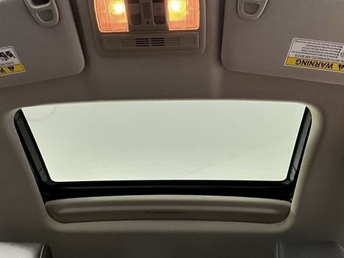 Used 2018 Honda Civic Touring image 32