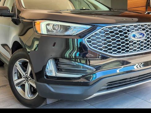 Used 2023 Ford Edge SEL w/ Convenience Package AWD/4WD image 2