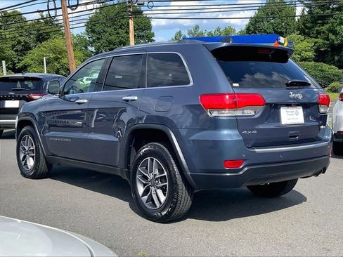 Used 2019 Jeep Grand Cherokee Limited AWD/4WD image 3