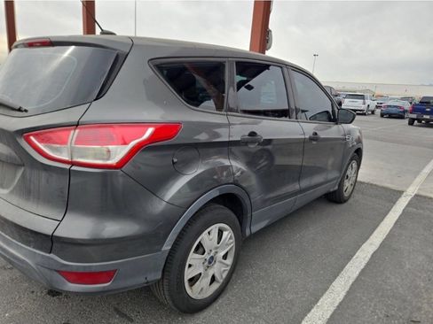 Used 2016 Ford Escape S FWD image 3