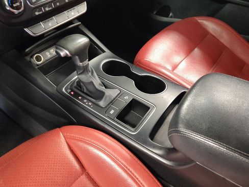 Used 2020 Kia Sorento S FWD image 26