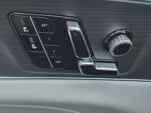 New 2025 Cadillac Lyriq Sport image 21