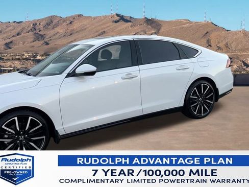 Used 2025 Honda Accord Touring image 2