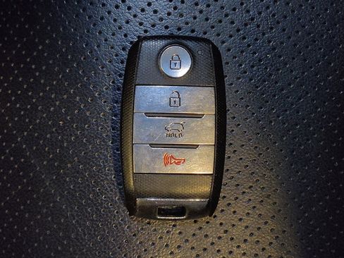 Used 2020 Kia Sorento EX AWD/4WD image 32