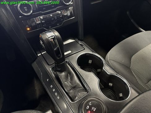 Used 2018 Ford Explorer XLT w/ Equipment Group 201A image 29