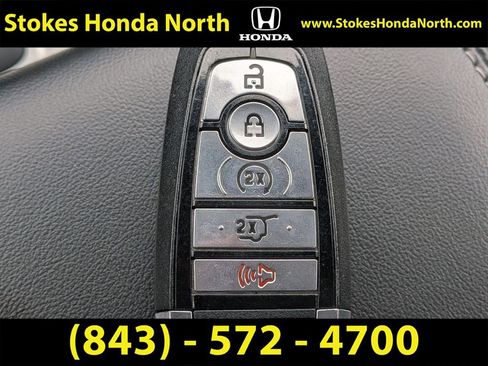 Used 2022 Ford Explorer Limited w/ Equipment Group 301A RWD image 32