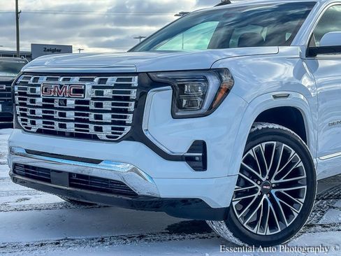 New 2026 GMC Terrain Denali w/ LPO, Floor Liner Package image 3