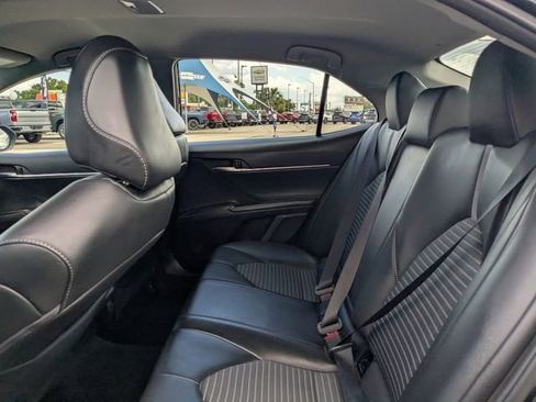 Used 2024 Toyota Camry SE image 13