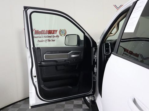 Used 2020 RAM 2500 Big Horn image 21