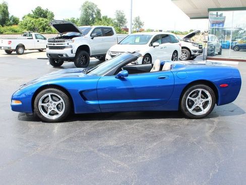 Used 2002 Chevrolet Corvette Convertible w/ Preferred Equipment Group2 RWD image 23