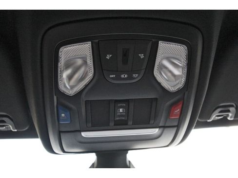 Used 2022 RAM 1500 Lone Star AWD/4WD image 22