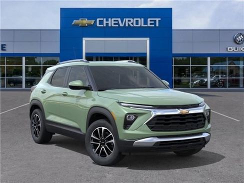 New 2026 Chevrolet TrailBlazer LT w/ Convenience Package AWD/4WD image 7