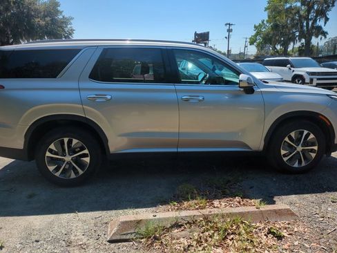 Used 2022 Hyundai Palisade SEL FWD image 4