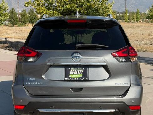 Used 2020 Nissan Rogue SV AWD/4WD image 7