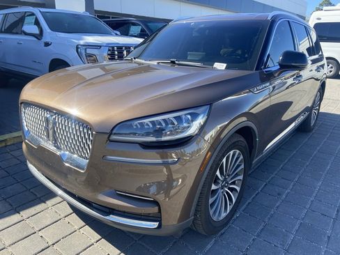Used 2022 Lincoln Aviator Reserve w/ Elements Package Plus image 11