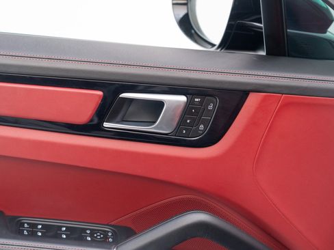 Certified 2023 Porsche Cayenne GTS image 20