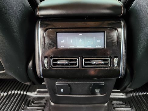 Used 2024 Lincoln Aviator Reserve w/ Equipment Group 201A image 31