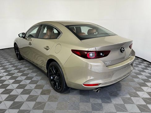 Used 2024 MAZDA MAZDA3 s image 7