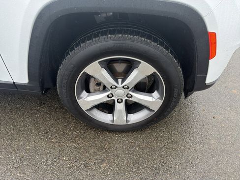 Used 2021 Jeep Grand Cherokee L Limited w/ Trailer Tow Group (B) AWD/4WD image 6