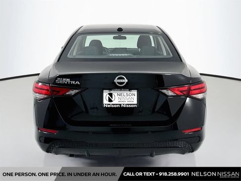 Certified 2025 Nissan Sentra SV FWD image 6