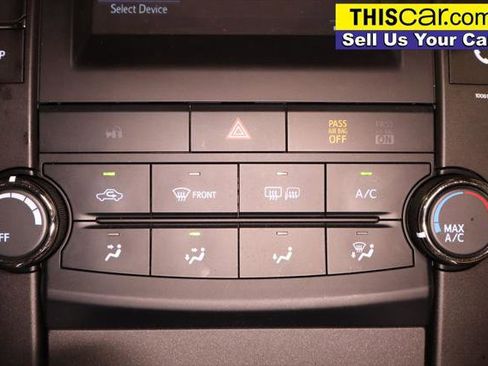 Used 2017 Toyota Camry LE FWD image 15