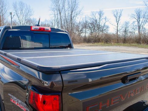 Used 2023 Chevrolet Colorado Trail Boss w/ Advanced Trailering Package image 5