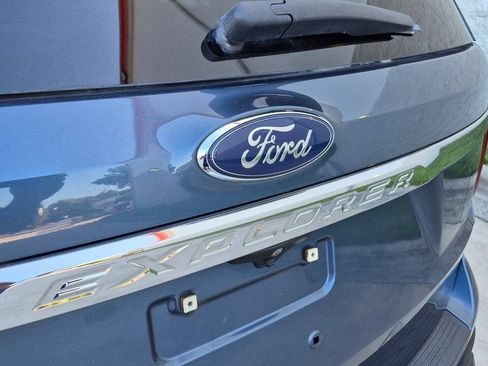 Used 2018 Ford Explorer FWD image 21