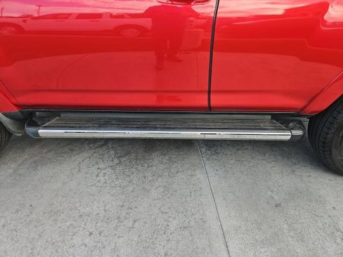 Used 2020 Toyota 4Runner SR5 w/ Phone Cable & Charge Package image 12