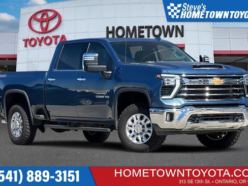 Used 2025 Chevrolet Silverado 2500 LTZ w/ LTZ Convenience Package AWD/4WD image 1